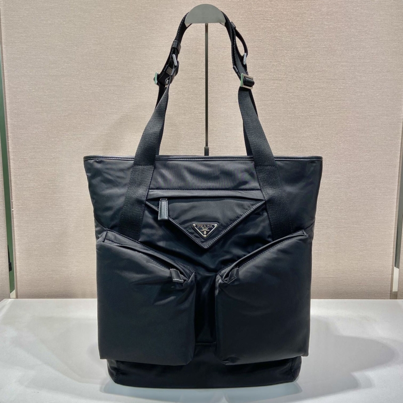Pra*a tote bags